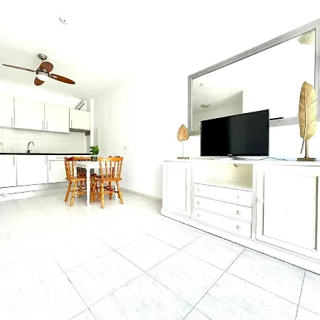 Bonito Apartamento En Playa Paraiso, Tenerife Sur *